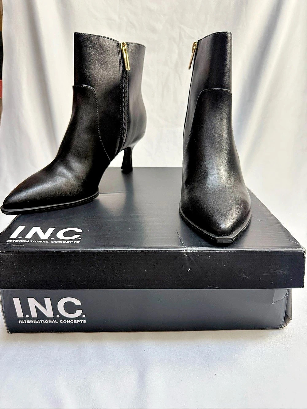 NEW INC International Concepts Batyap Black Ankle Boots Womens 8M Heeled